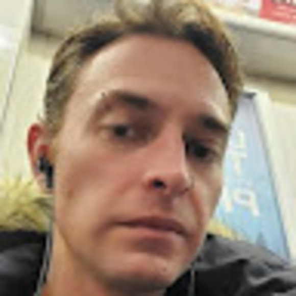 Meet your Posher, Colin - Picture 1 of 1